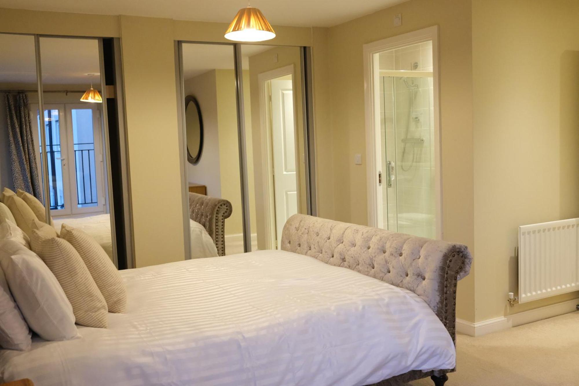 Luxury 6-Bedroom House 5 Minutes From Bicester Village Shopping Outlet Chesterton  エクステリア 写真