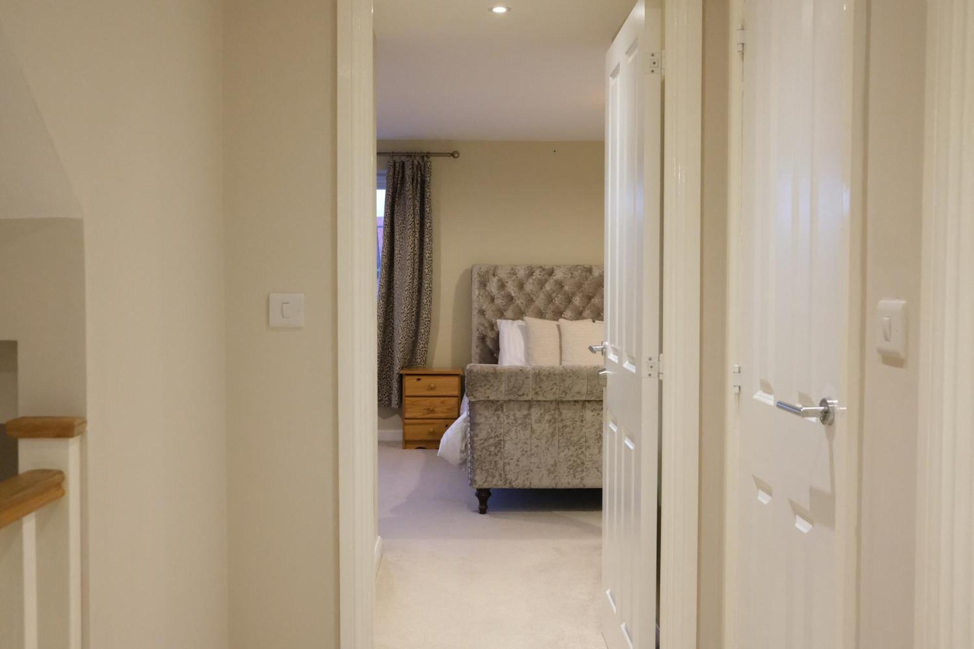 Luxury 6-Bedroom House 5 Minutes From Bicester Village Shopping Outlet Chesterton  エクステリア 写真