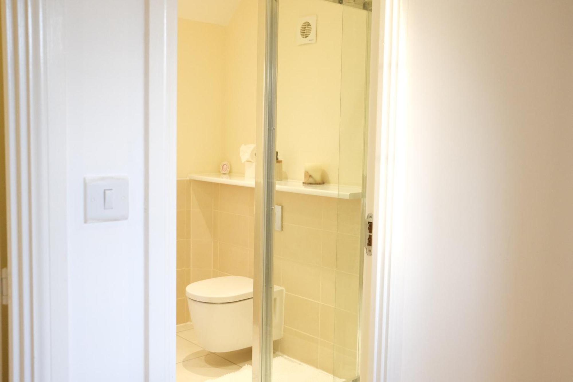 Luxury 6-Bedroom House 5 Minutes From Bicester Village Shopping Outlet Chesterton  エクステリア 写真